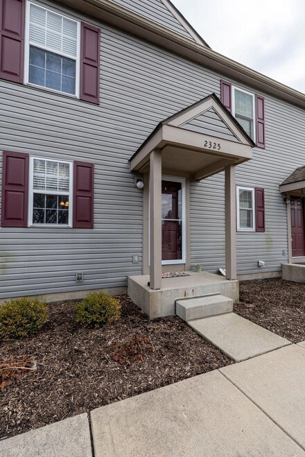 2325 Sandman Dr Unit 69D, Columbus, OH 43235