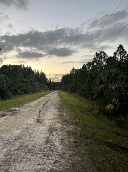 739 Spoonbill St, Palm Bay, FL 32908