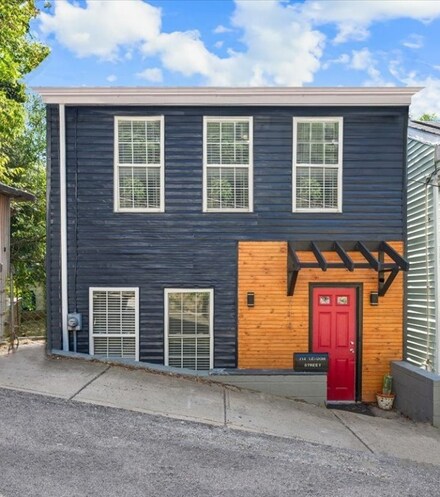 714 Leydon St, Pittsburgh, PA 15201
