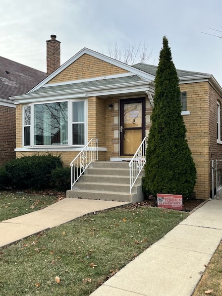 6822 S Kenneth Ave, Chicago, IL 60629