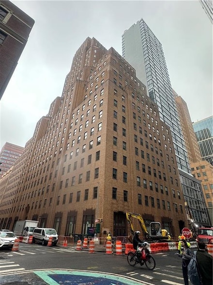 365 Bridge St Unit 9H, Brooklyn, NY 11201
