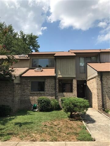7930 Charter Oak Ln, Charlotte, NC 28226