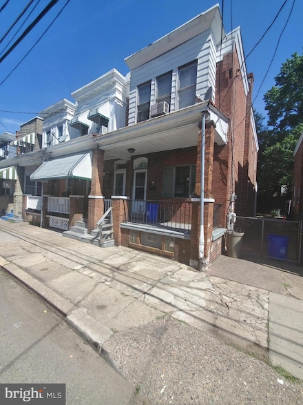 1263 Chase St, Camden, NJ 08104