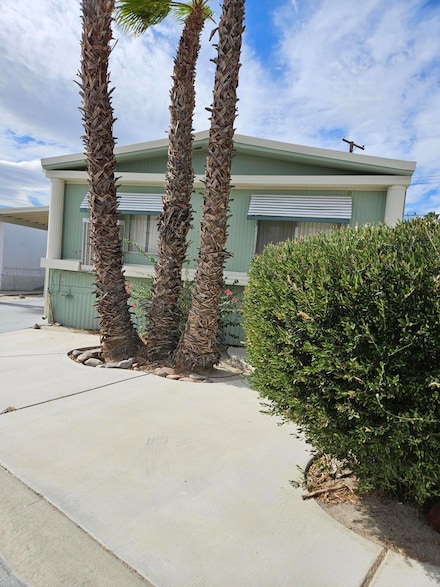 32265 Cody Ave, Thousand Palms, CA 92276