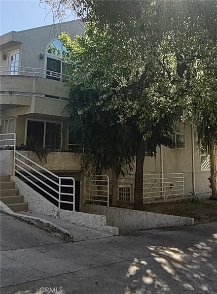 1328 N Columbus Ave Unit 3, Glendale, CA 91202
