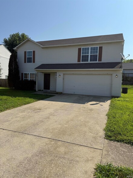 549 S Fieldstone Blvd, Bloomington, IN 47403