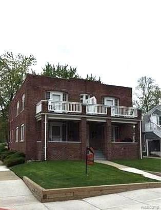 526 E 11 Mile Rd, Royal Oak, MI 48067