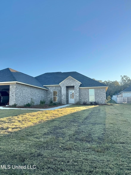 132 Madisonville Dr, Canton, MS 39046