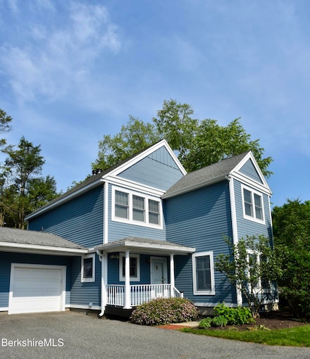 2 Copper Beech Ln, Great Barrington, MA 01230