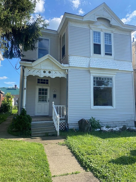 838 E 2nd St, Maysville, KY 41056