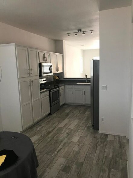 17453 N 167th Dr, Surprise, AZ 85374