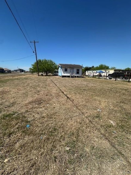 101 Quinta Ave, Weslaco, TX 78596