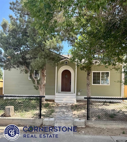 1103 N Lincoln St, Casper, WY 82601
