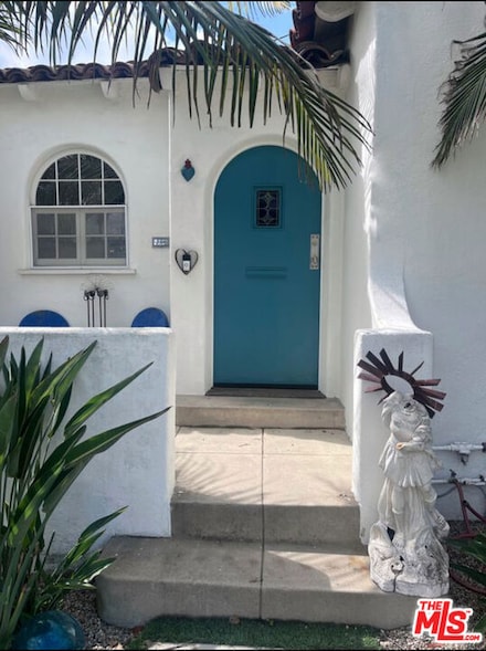 8650 Olin St, Los Angeles, CA 90034