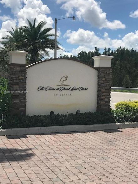 4244 SW 166th Ct, Miami, FL 33185