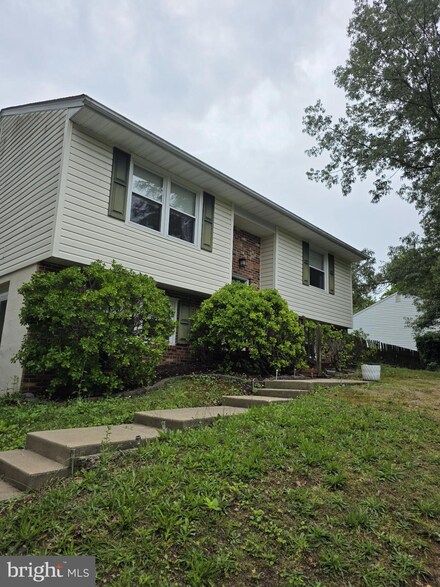 11606 Rutherford Dr, Fredericksburg, VA 22407