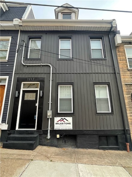1112 James St, Pittsburgh, PA 15212