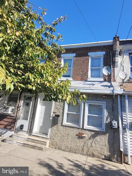 2305 S 63rd St, Philadelphia, PA 19142
