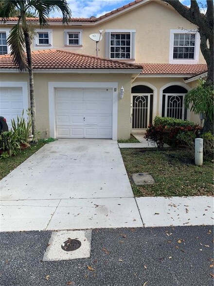 9486 S Military Trail, Boynton Beach, FL 33436