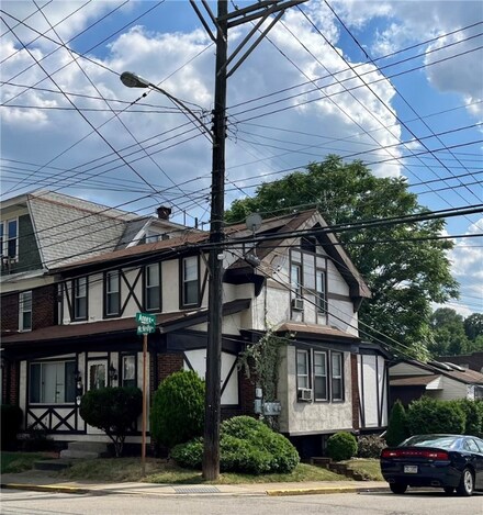 1143 McNeilly Ave, Pittsburgh, PA 15216
