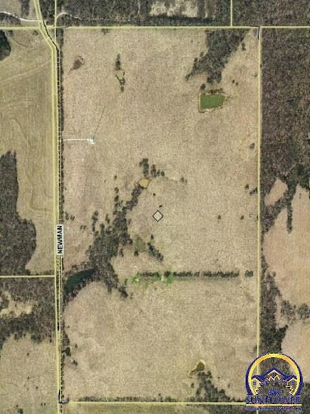 3724 Newman Rd, Perry, KS 66073
