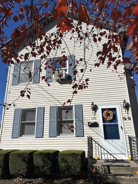 176 N Cherry St Unit 1, Wallingford, CT 06492