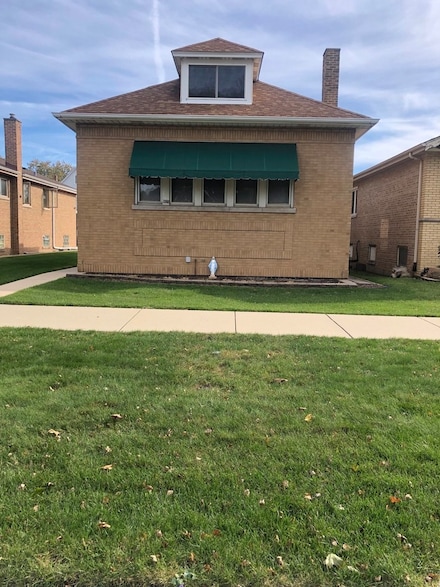 9629 S Muskegon Ave, Chicago, IL 60617
