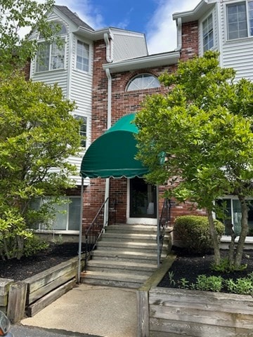118 Tall Oaks Dr Unit D, South Weymouth, MA 02190