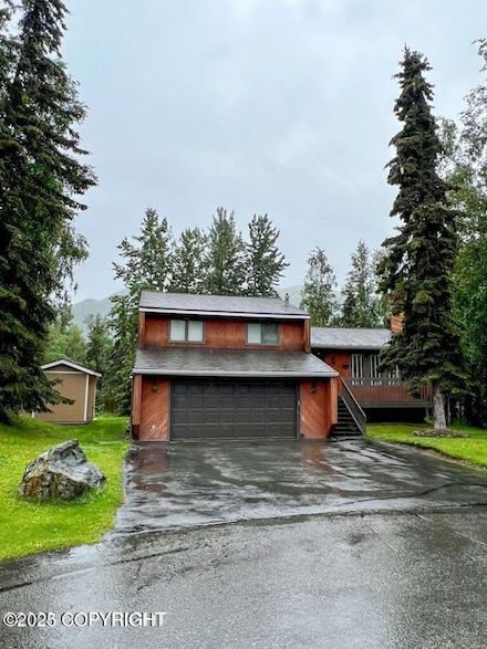9500 Puffin Cir, Eagle River, AK 99577
