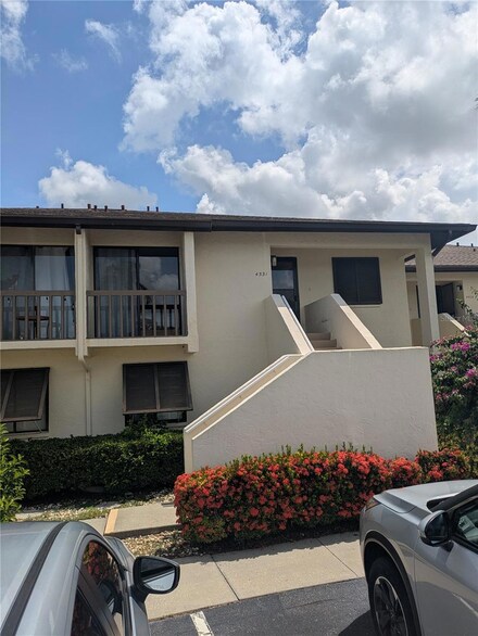4531 Longwater Chase Unit 16, Sarasota, FL 34235