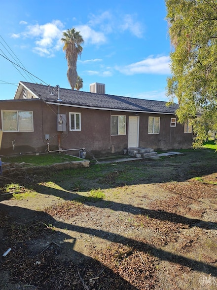 2131 Berger St, Bakersfield, CA 93305