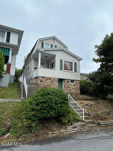 207 Spruce Ave, Altoona, PA 16601