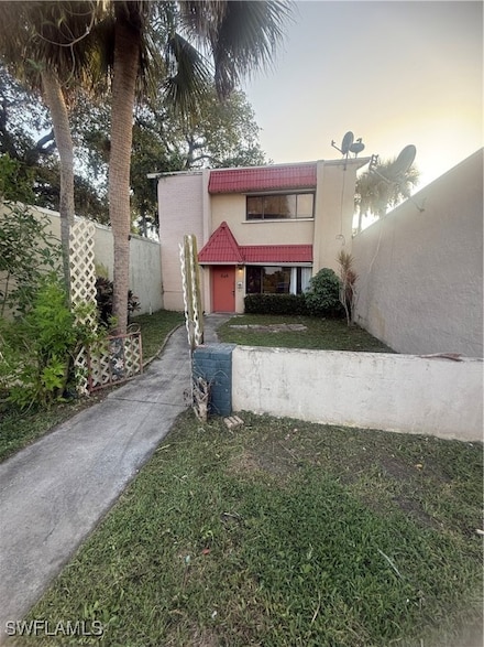 589 Glendale Ave Unit L13, Lehigh Acres, FL 33936