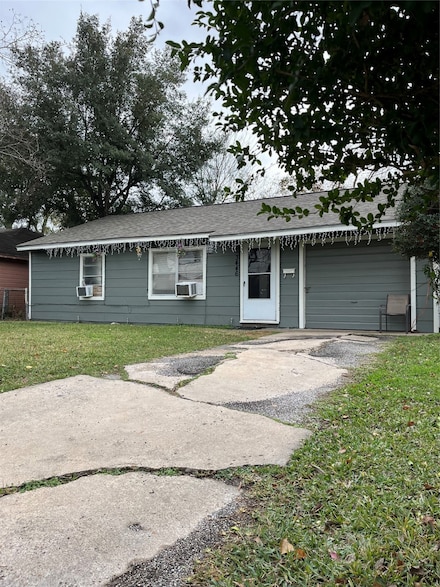 3446 Bacon St, Houston, TX 77021