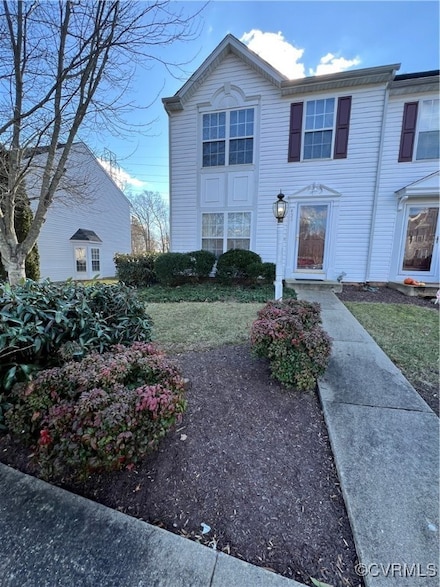 433 Hollybrook Ridge Ln, Richmond, VA 23223