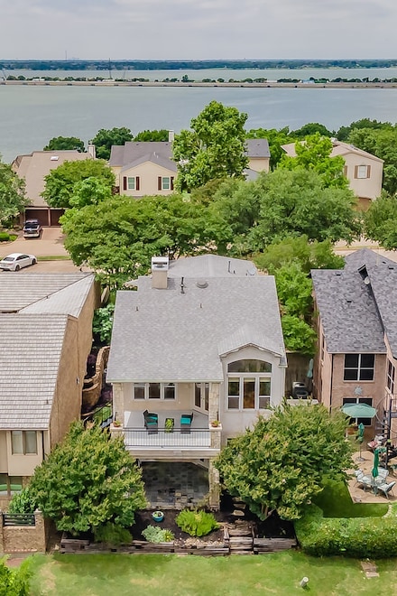 11 Intrepid Cir, Rockwall, TX 75032