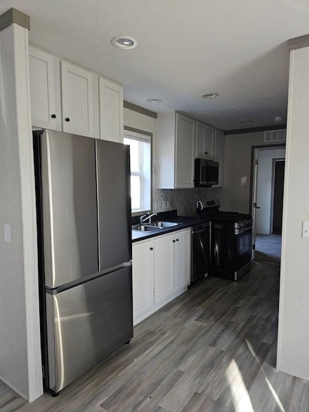 10039 County Road 4 Unit 16, Middlebury, IN 46540