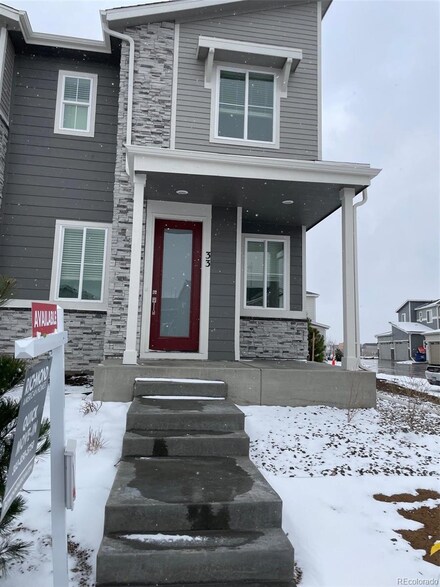 33 N Uriah St, Aurora, CO 80018