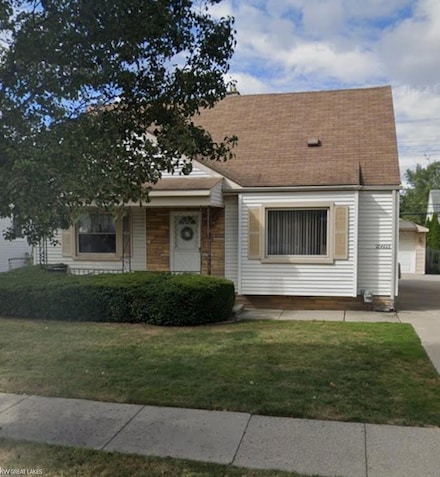 25603 Fortuna St, Roseville, MI 48066