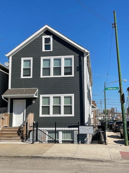 1935 S Jefferson St Unit 2R, Chicago, IL 60616