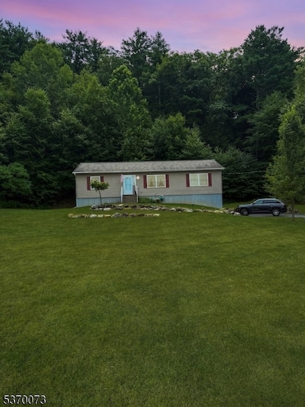 40 Clove Rd, Montague, NJ 07827