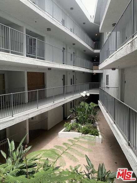 4401 Sepulveda Blvd Unit 207, Sherman Oaks, CA 91403