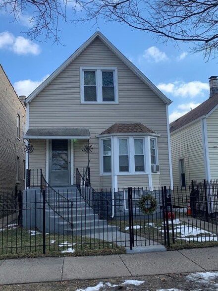 2329 N Lockwood Ave, Chicago, IL 60639