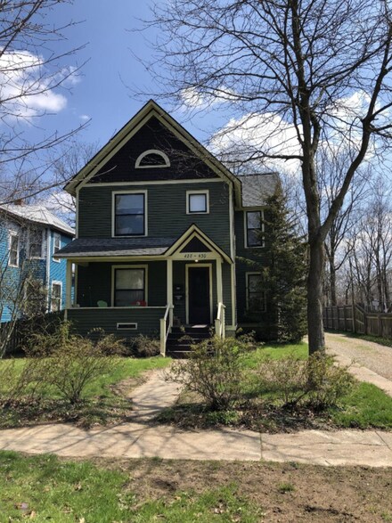 428 Woodward Ave, Kalamazoo, MI 49007
