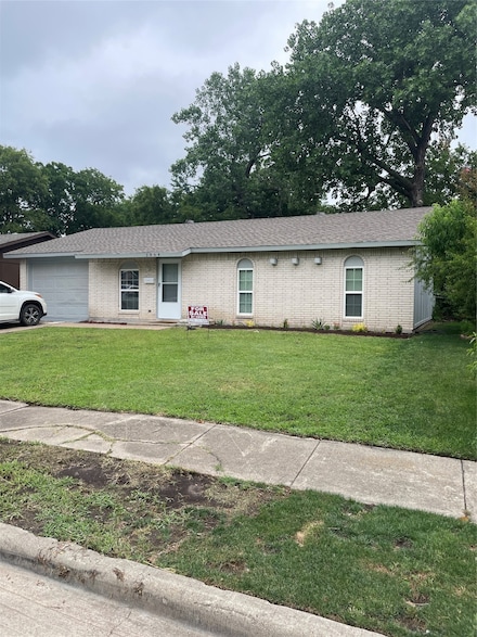 3954 Cambridge Dr, Garland, TX 75043