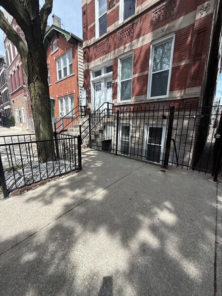 1716 W 19th St Unit BF, Chicago, IL 60608