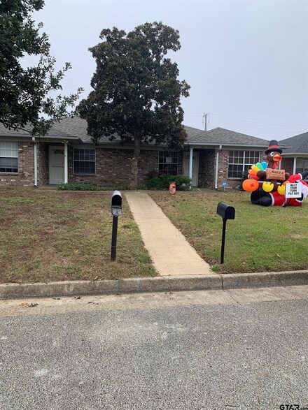 3307 & 3311 Lexington Dr, Tyler, TX 75701