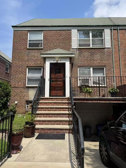 69-61 185th St Unit 2nd Floor, Flushing, NY 11365