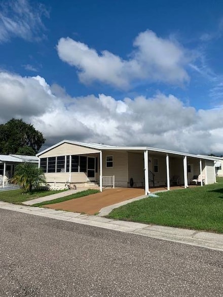 6162 Spring Lake Cir, Zephyrhills, FL 33540