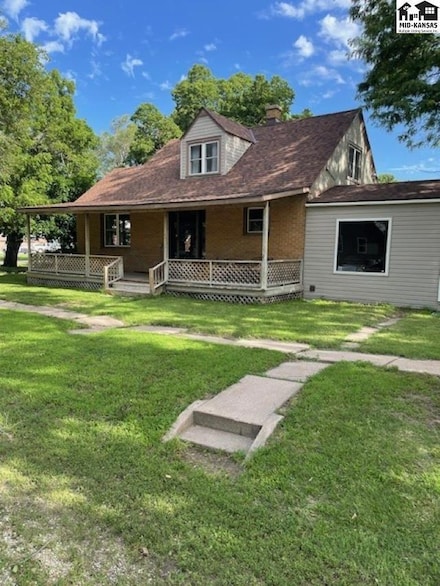 221 S Empire St, Galva, KS 67443